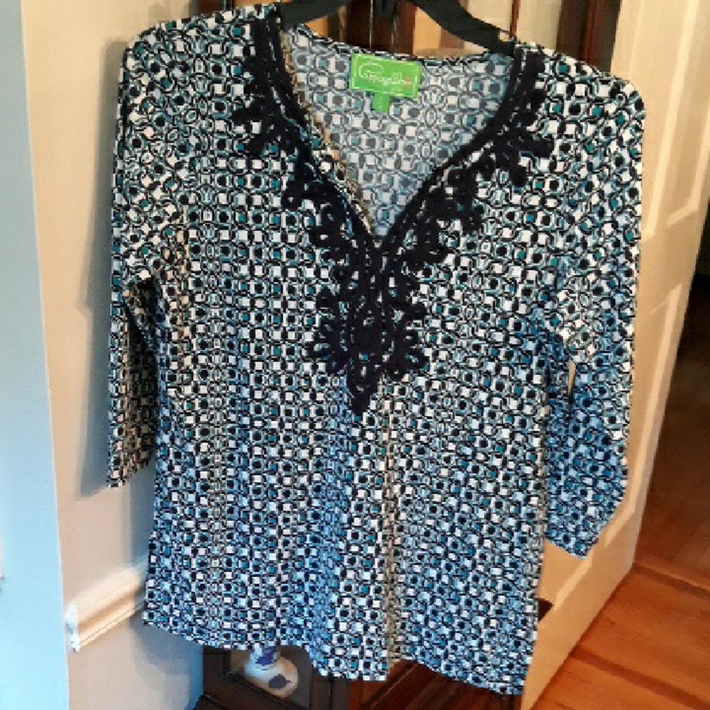 Pappagallo Navy and White Geometric Blouse Tunic, Size S, like new